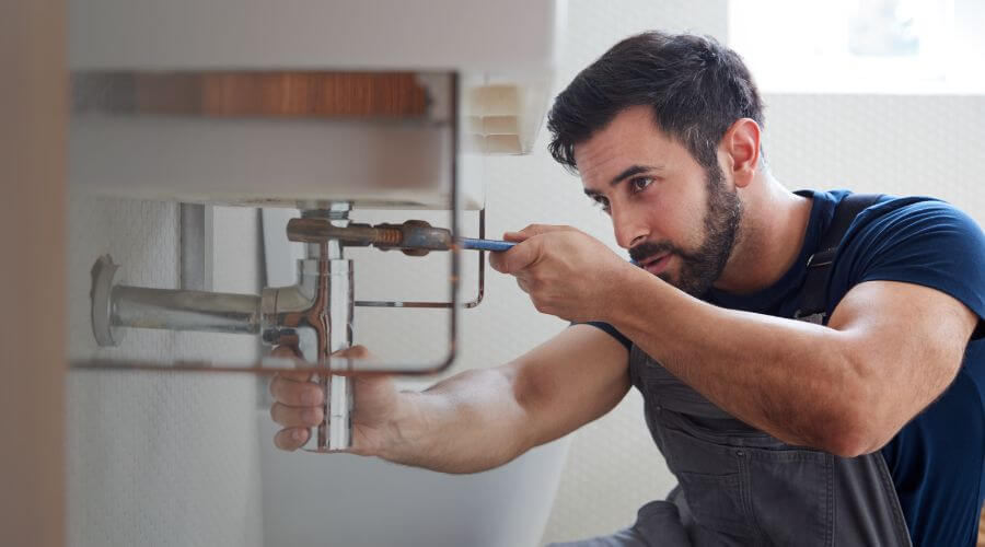Tankless water heater installation in Glendo, WY